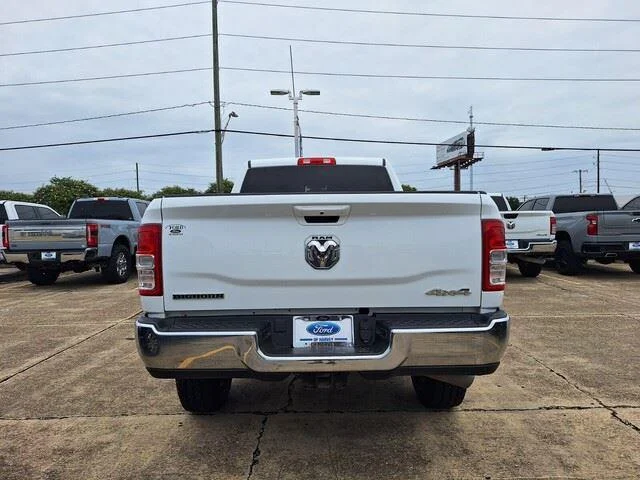 Used 2022 Bright White Clearcoat Ram Big Horn image 6