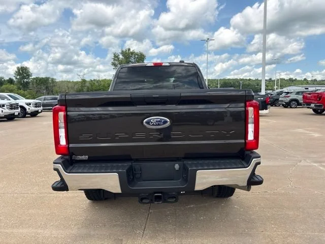 2024 Ford F-250 Super Duty XLT - Photo 13