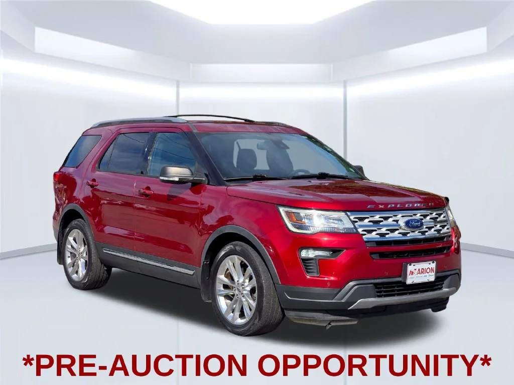 Used 2019 Red Ford XLT image 16