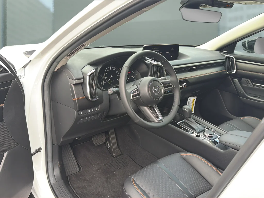 2026 Mazda CX-50 Premium Plus - Photo 9