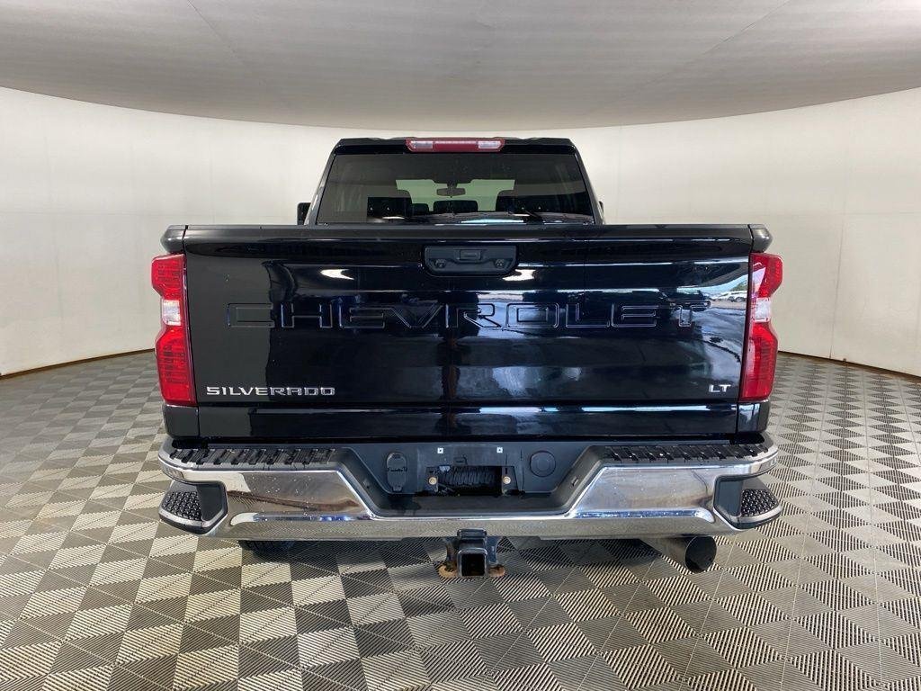 Used 2022 Black Chevrolet LT image 6