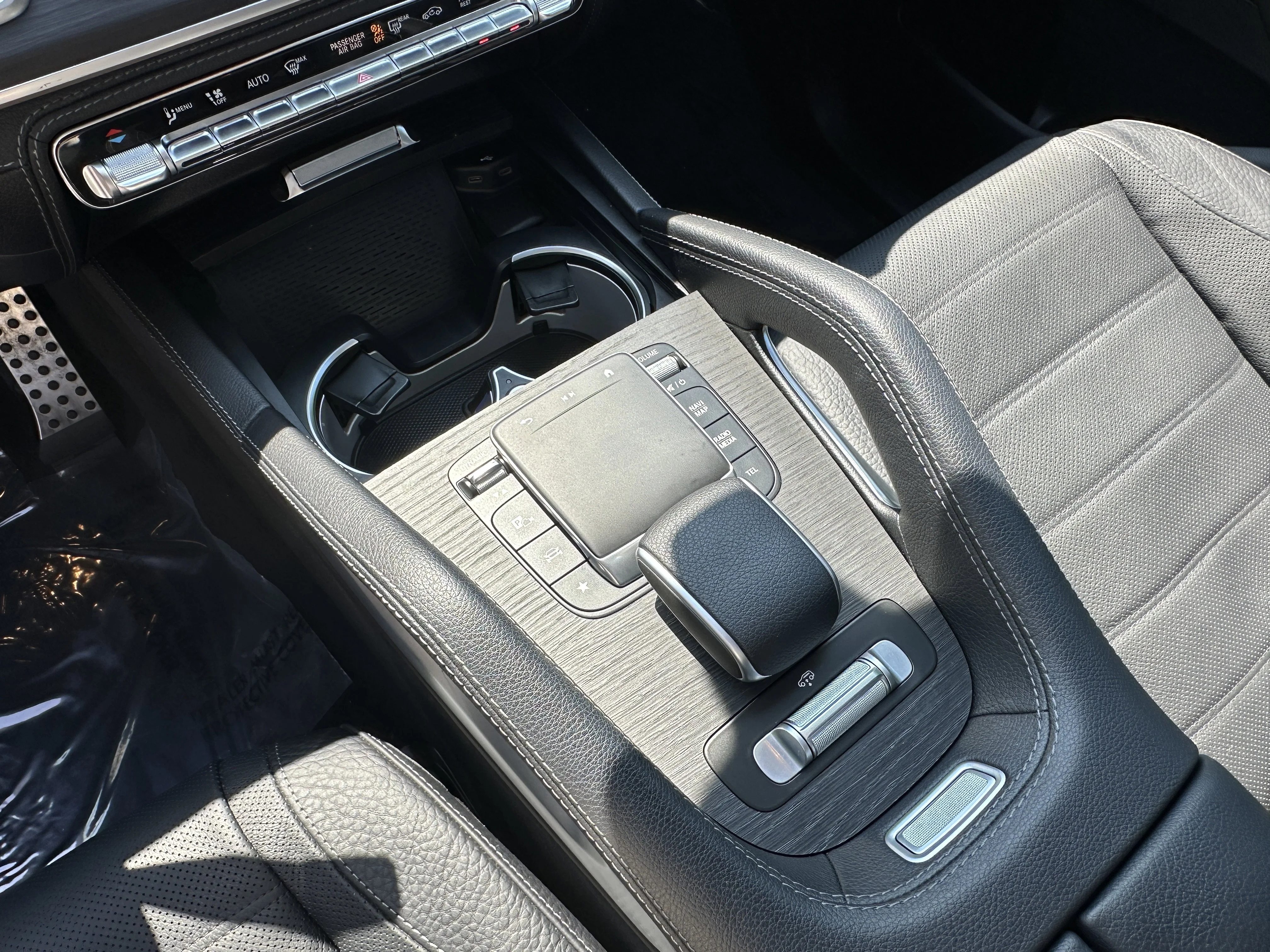 2024 Mercedes-Benz GLS Base - Photo 34