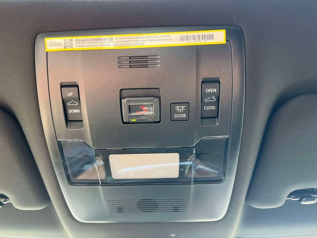 2026 Lexus UX Hybrid 300h Premium - Photo 30
