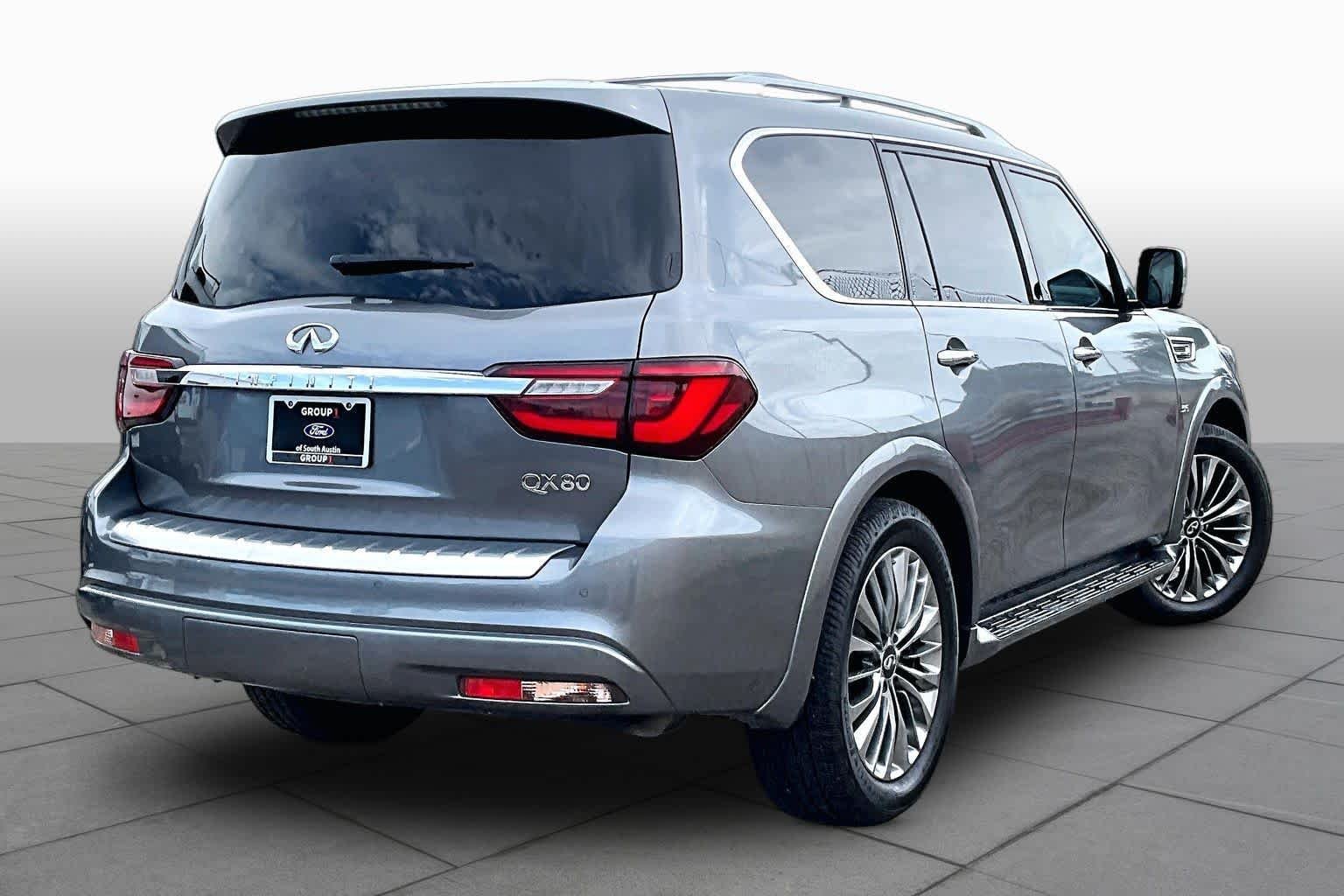 Used 2018 Graphite Shadow INFINITI  image 13