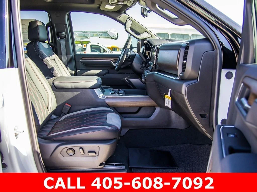 2025 Chevrolet Silverado 3500 HD High Country - Photo 19