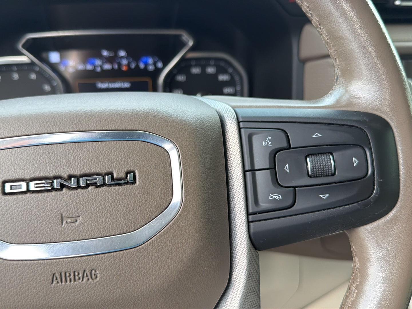 Used 2021 Summit White GMC Denali image 24
