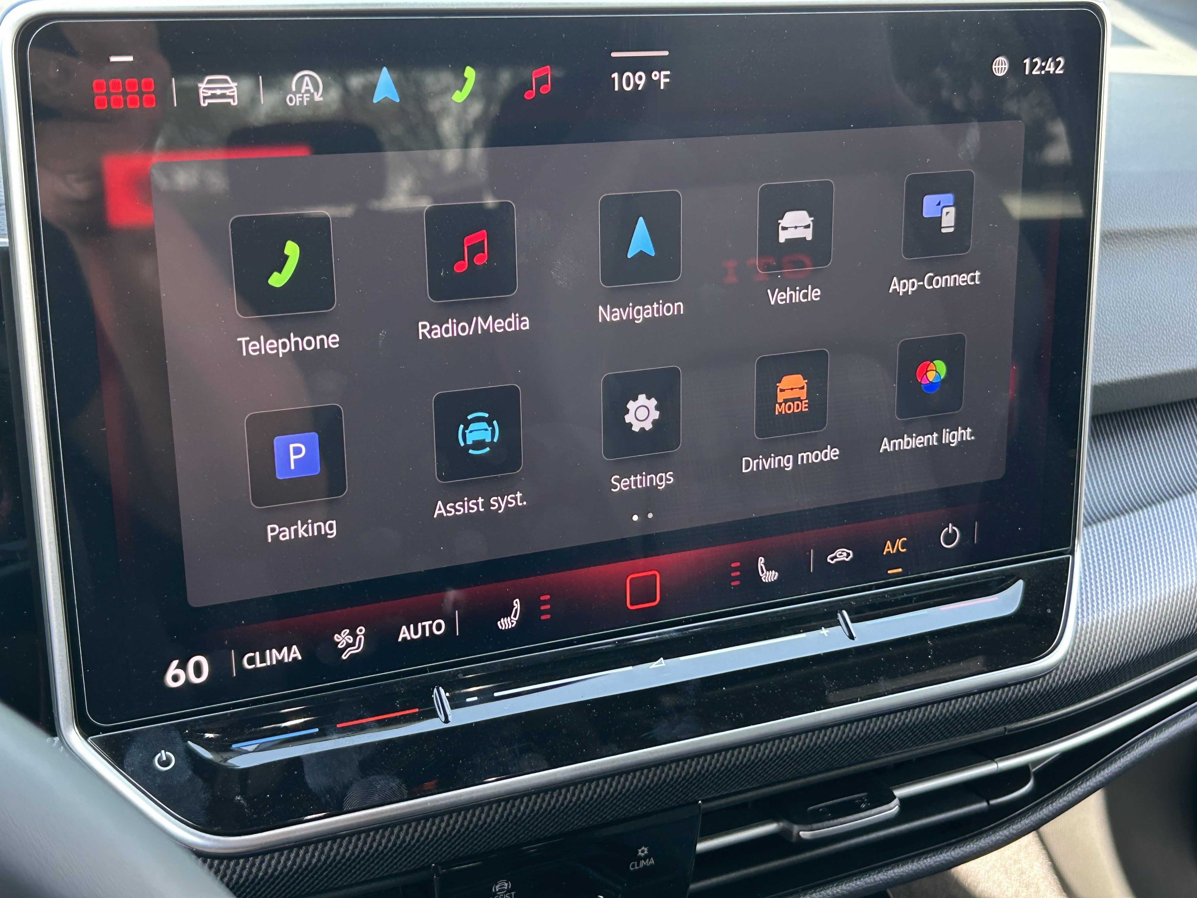 New 2026 Moonstone Gray Volkswagen S image 18
