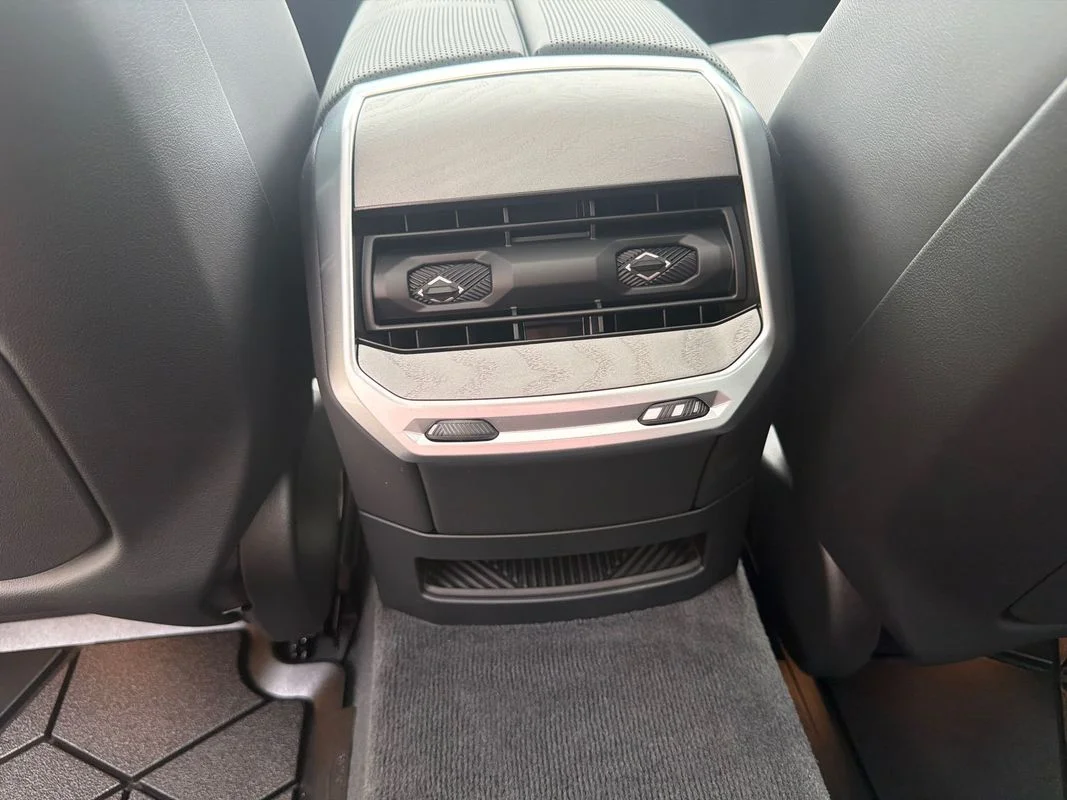 2026 BMW 7 Series 740i - Photo 20