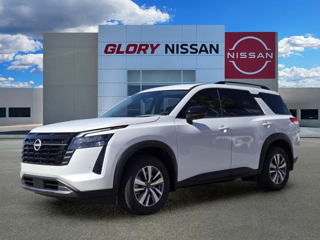 2026 Nissan Pathfinder SL 2WD's photo