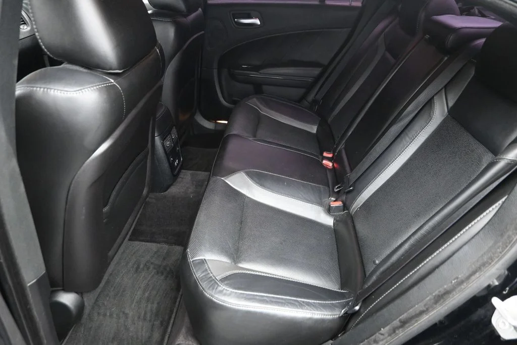 Used 2017 Black Dodge SXT image 14