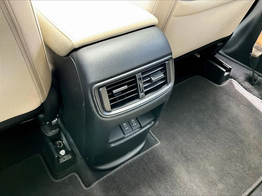 Certified Used 2021 Platinum White Pearl Honda EX image 10