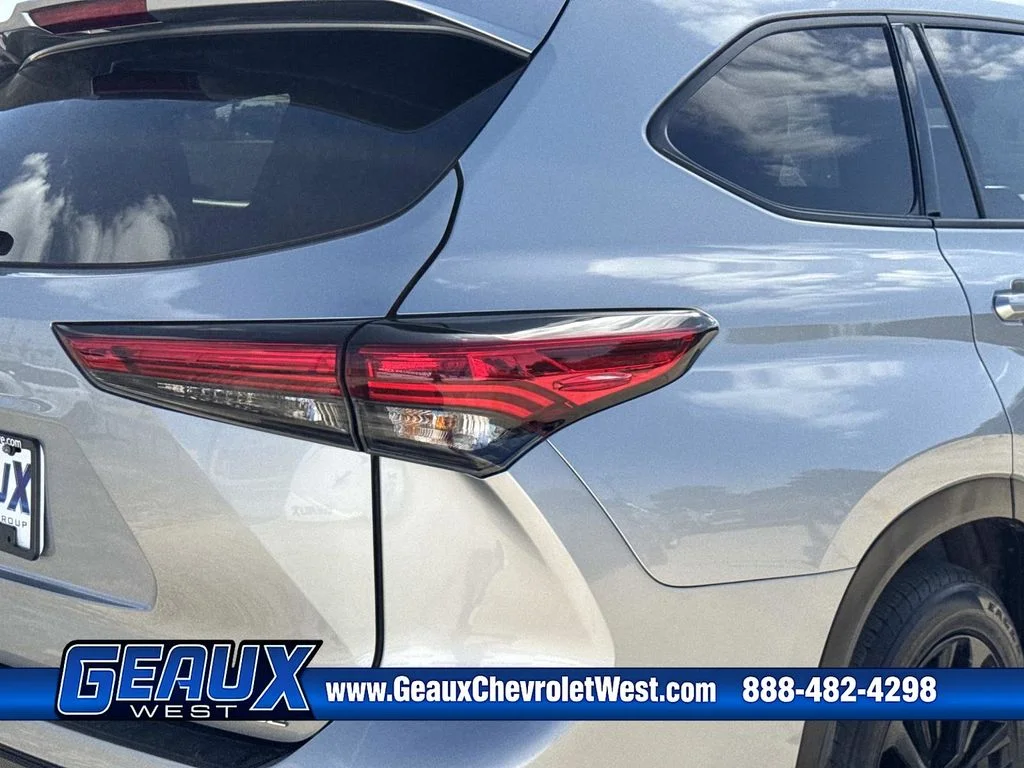 Used 2023 Silver Toyota XSE image 13
