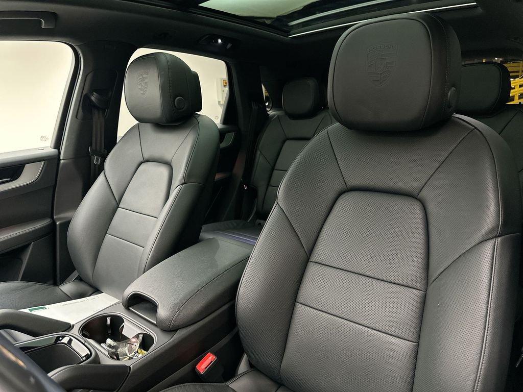 Used 2024 Black Porsche Base image 22