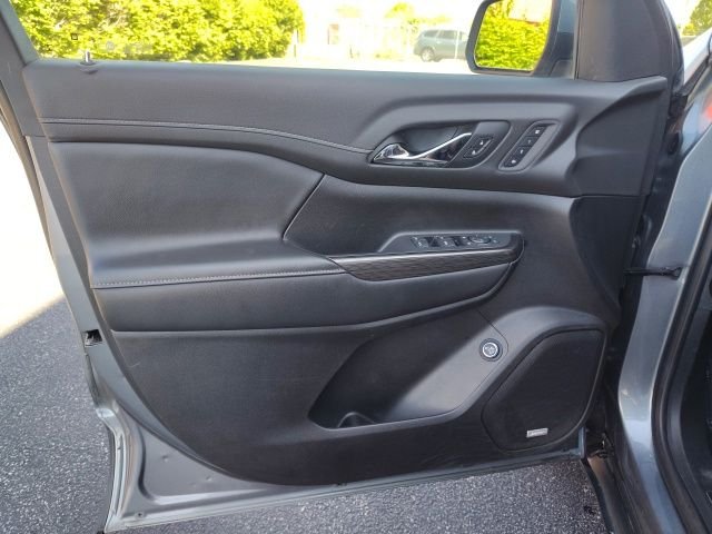Used 2021 Gray GMC SLT image 12