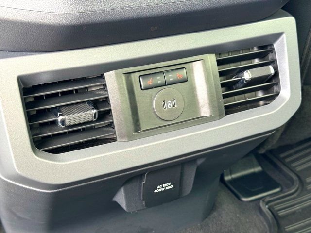Used 2026 White Ford Lariat image 19