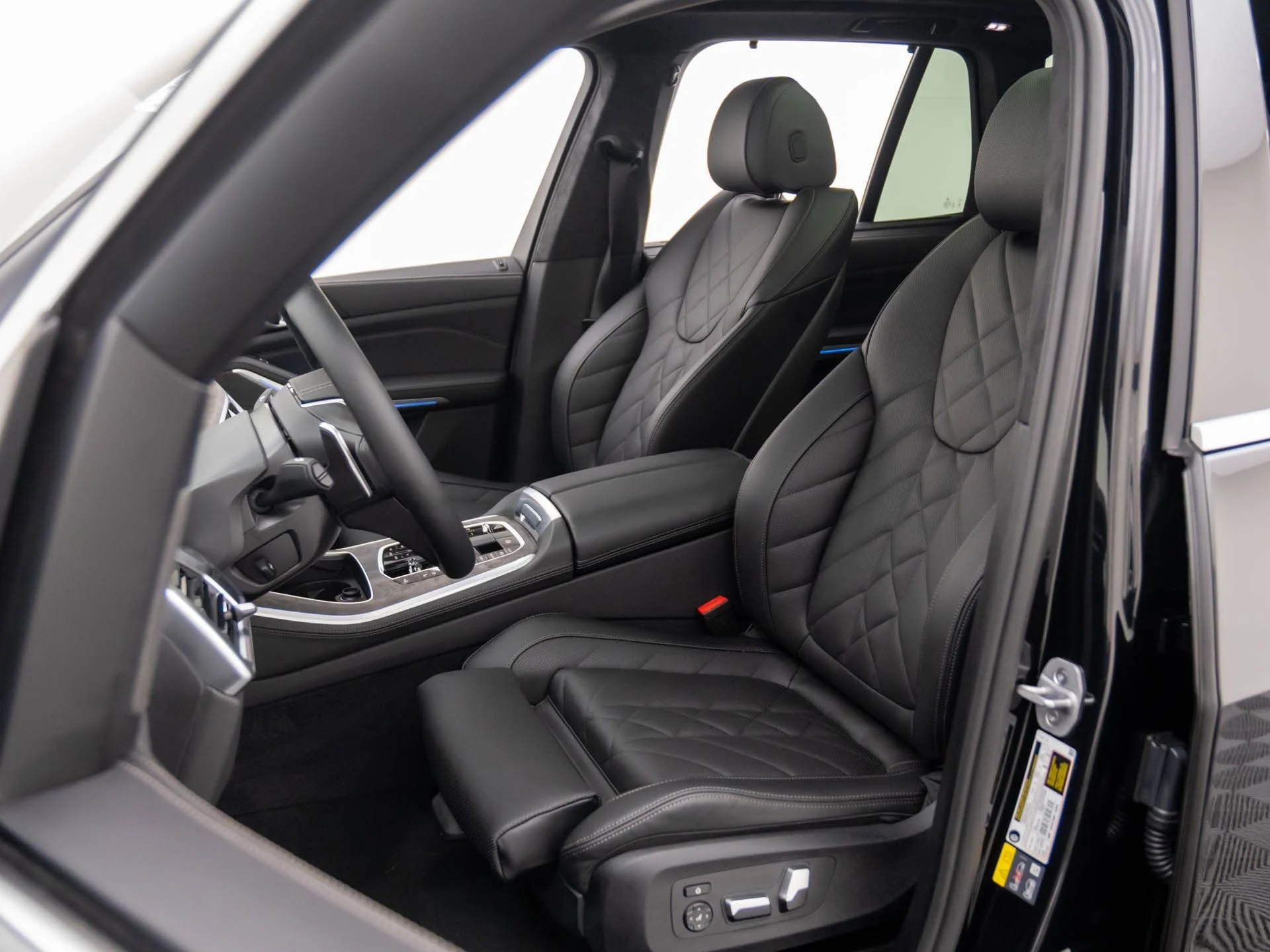 New 2026 Black BMW xDrive50e image 15