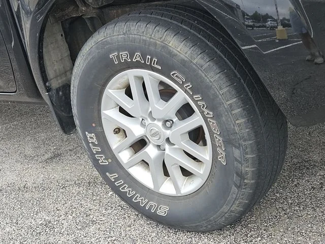Used 2015 Super Black Nissan SV image 12