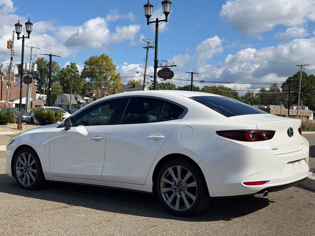 Certified Used 2023 White Mazda 2.5 S Preferred Package image 3