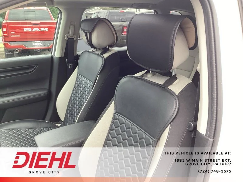 Used 2024 White Honda EX AWD image 19