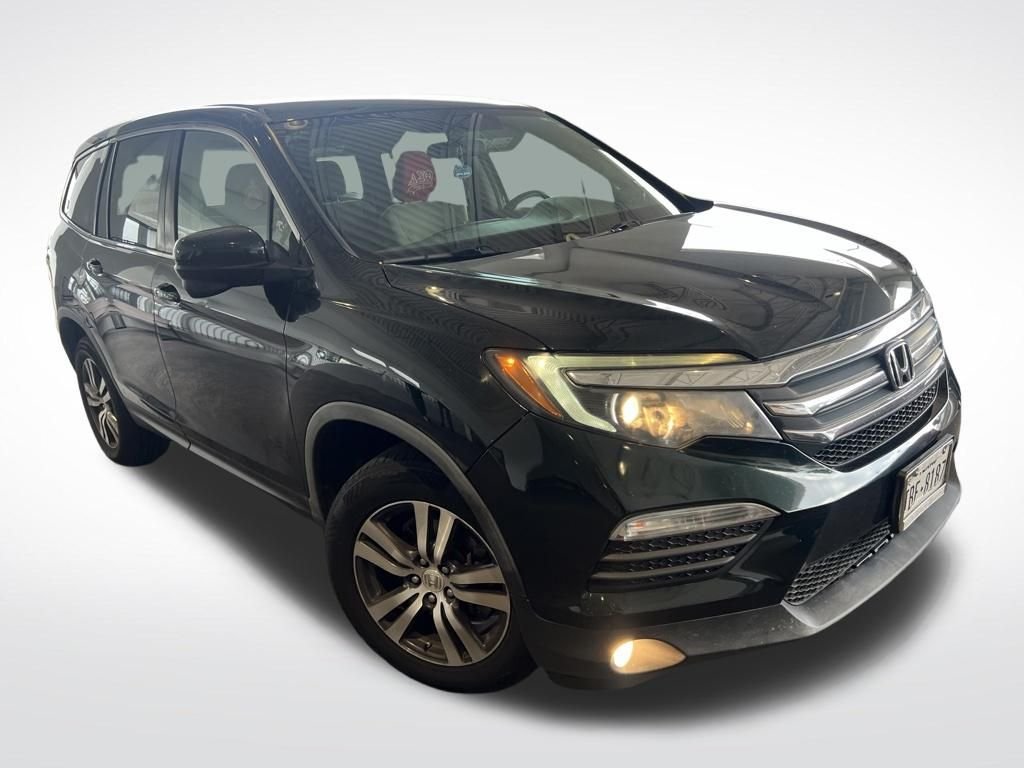 Used 2018  Honda EX image 7