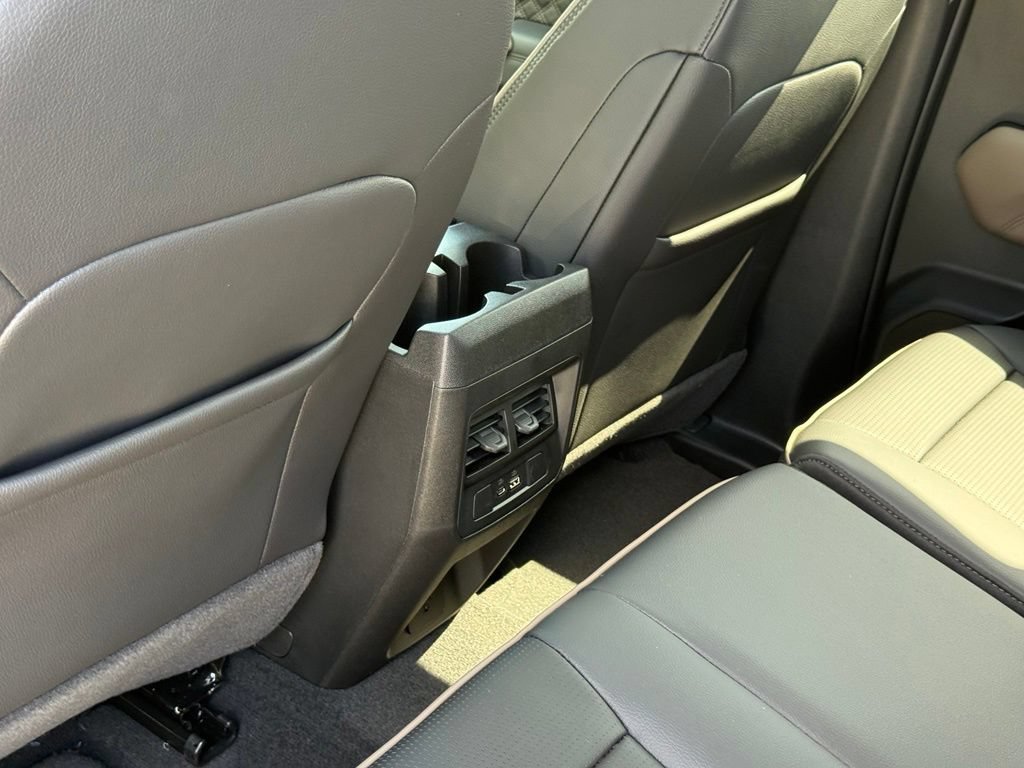 2026 GMC Canyon Denali - Photo 23