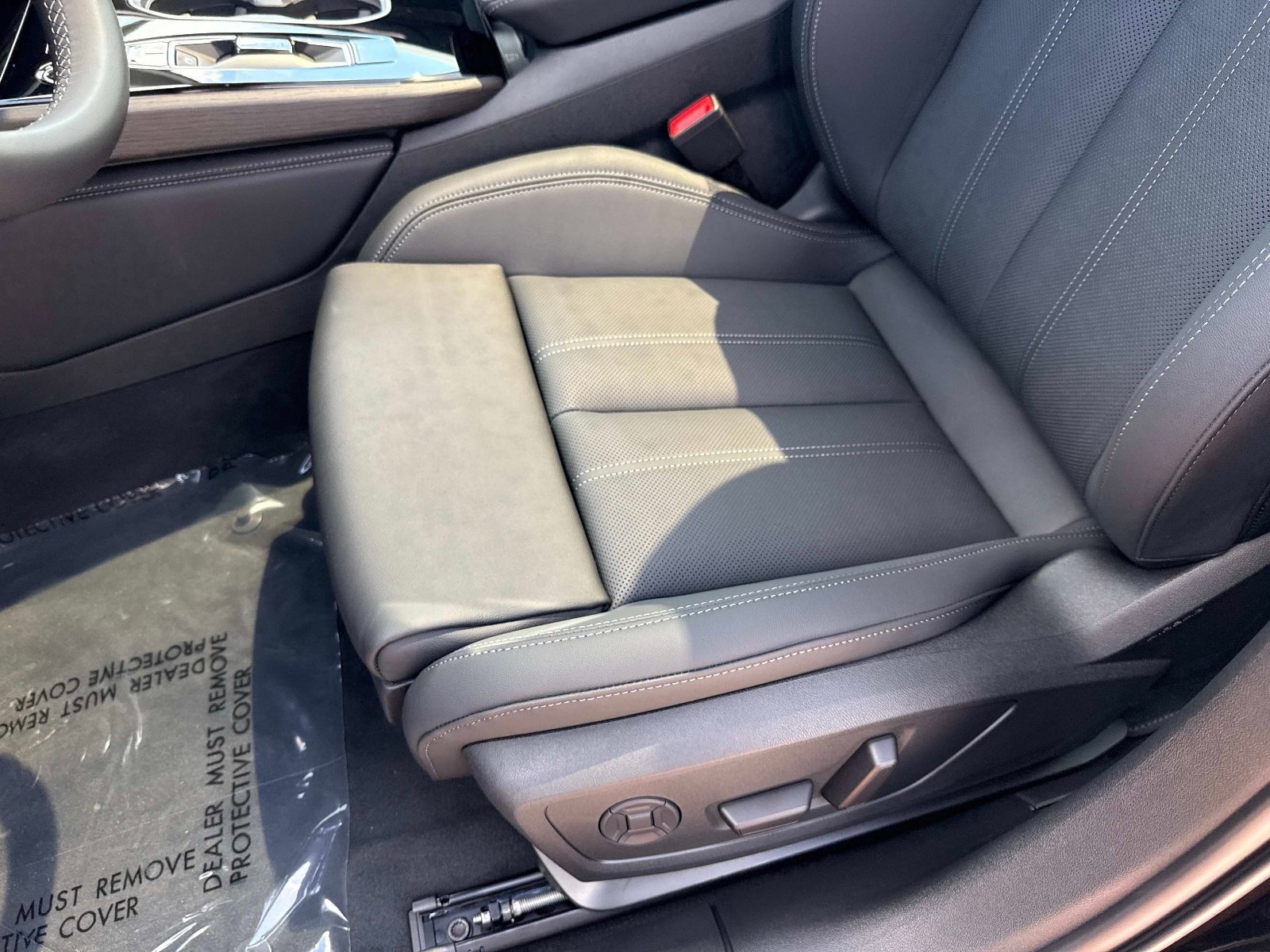 New 2026 Mythos Black Metallic Audi Premium image 18