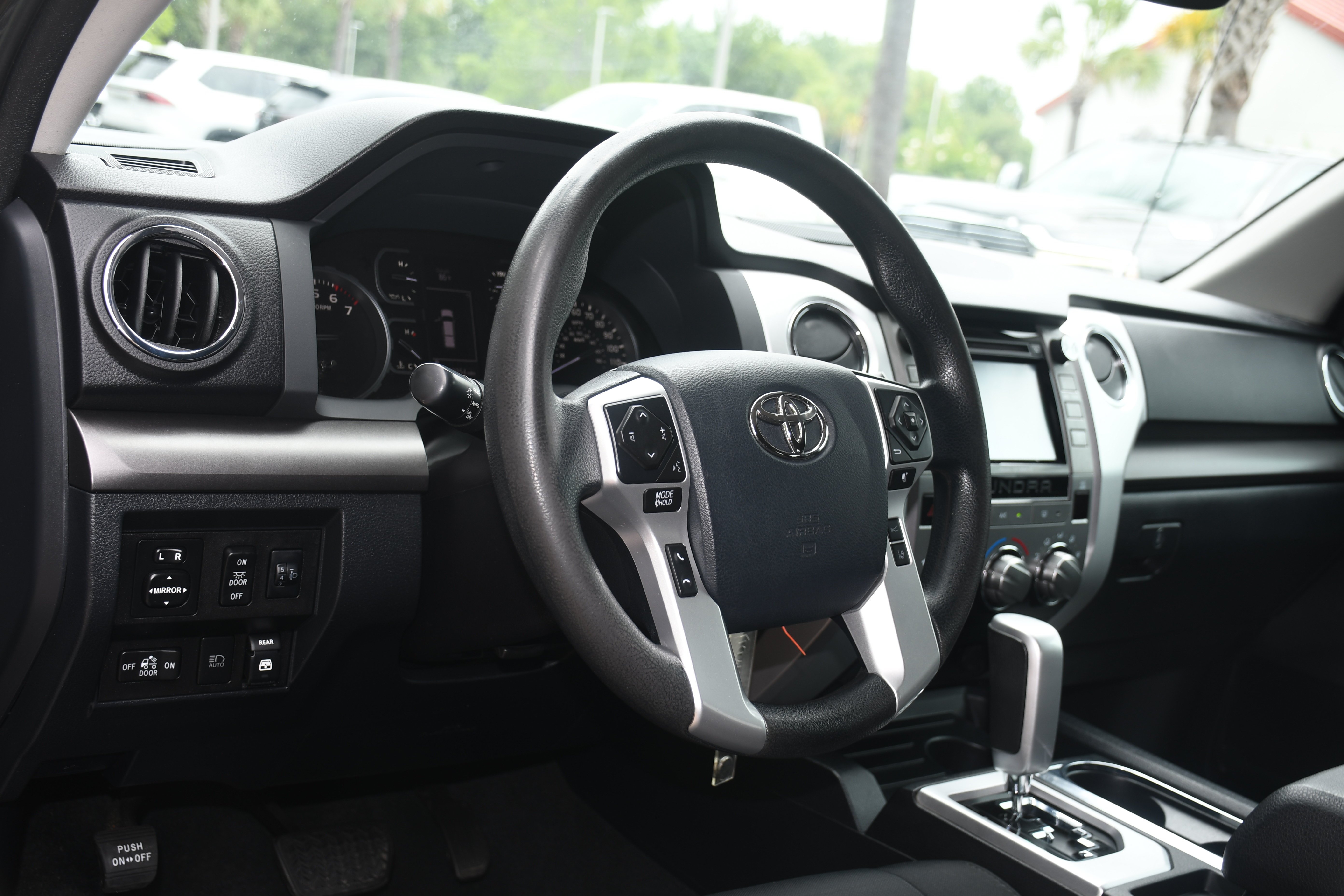 Used 2019 Gray Toyota SR5 image 8