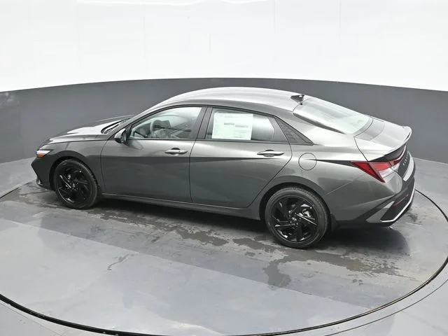 New 2026 Gray Hyundai SEL Sport image 11