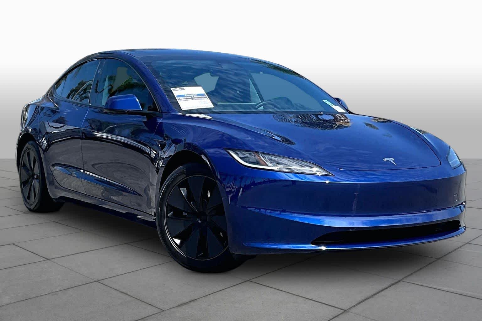 Used 2024 Deep Blue Metallic Tesla Long Range image 2