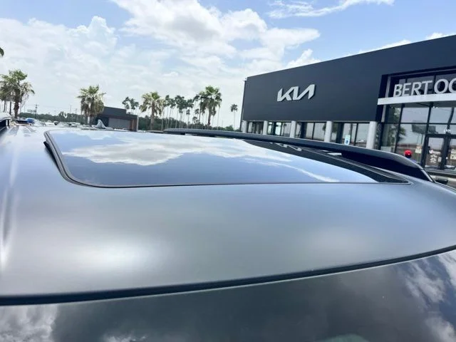 Used 2024 Gray Hyundai Calligraphy image 5