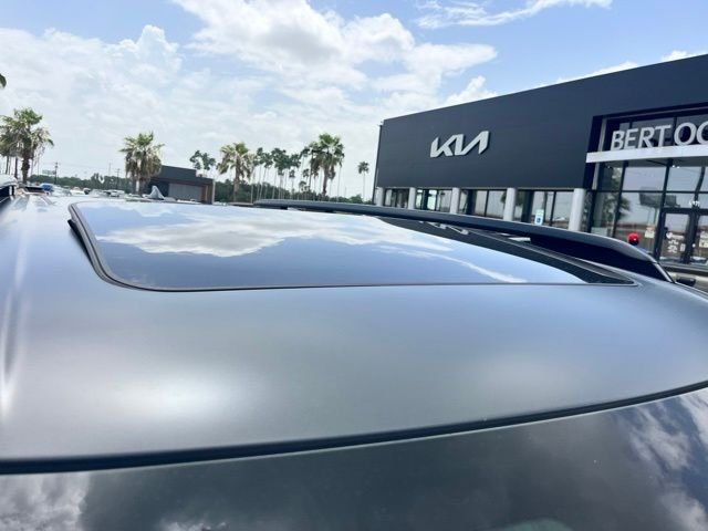 Used 2024 Gray Hyundai Calligraphy image 5