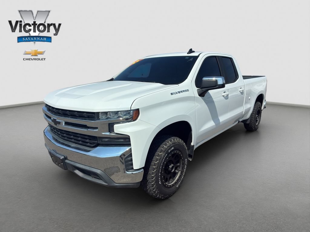 Used 2019 SUMMIT WHITE Chevrolet LT image 3