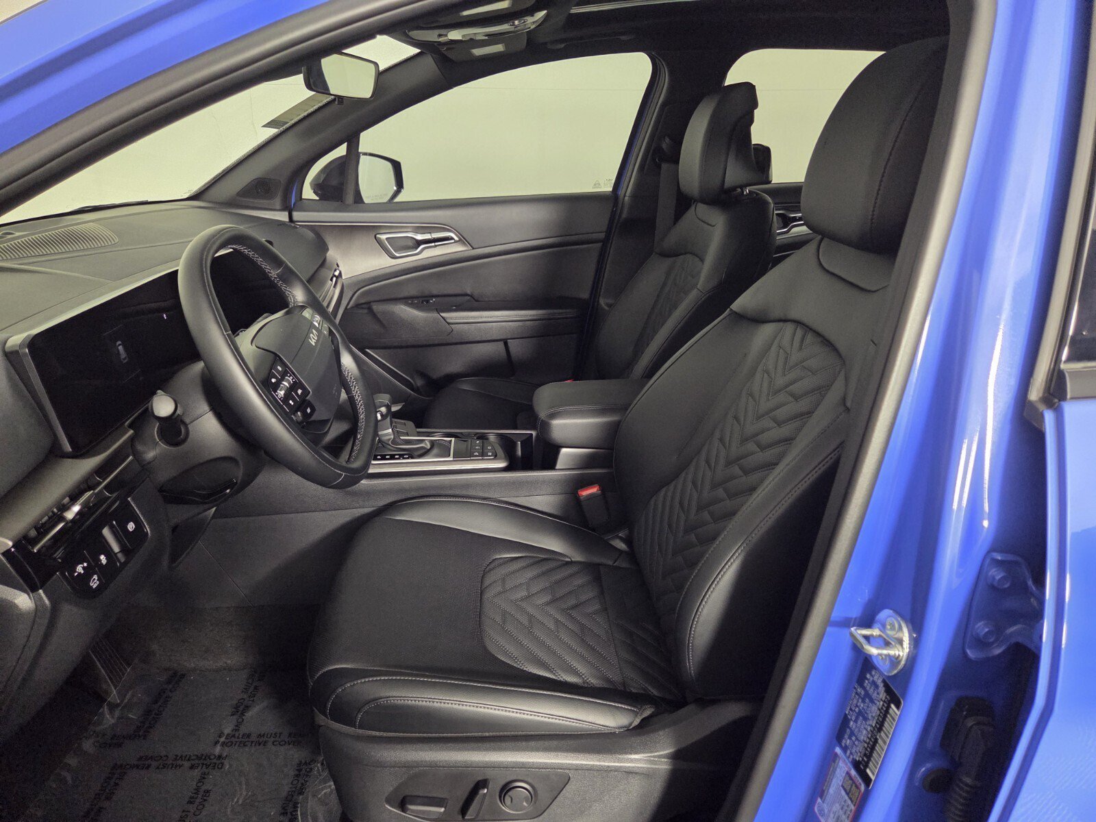 Used 2026 Blue Kia X-Line image 8
