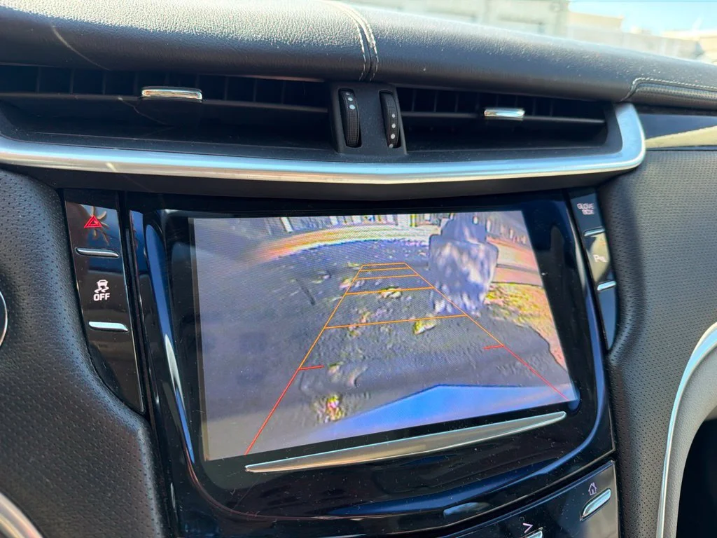 Used 2013 Radiant Silver Metallic Cadillac Luxury image 18