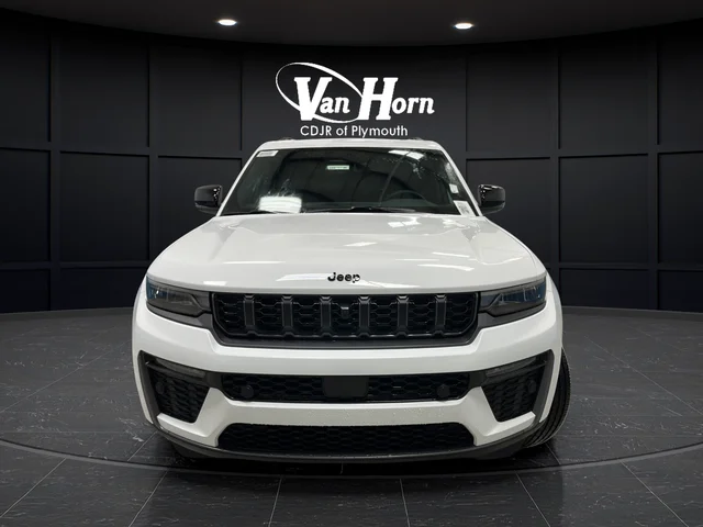 New 2026 Bright White Clear-Coat Exterior Paint Jeep Limited image 2