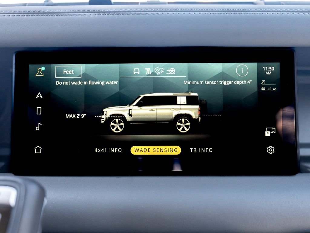 Certified Used 2024 Black Land Rover X-Dynamic SE image 28