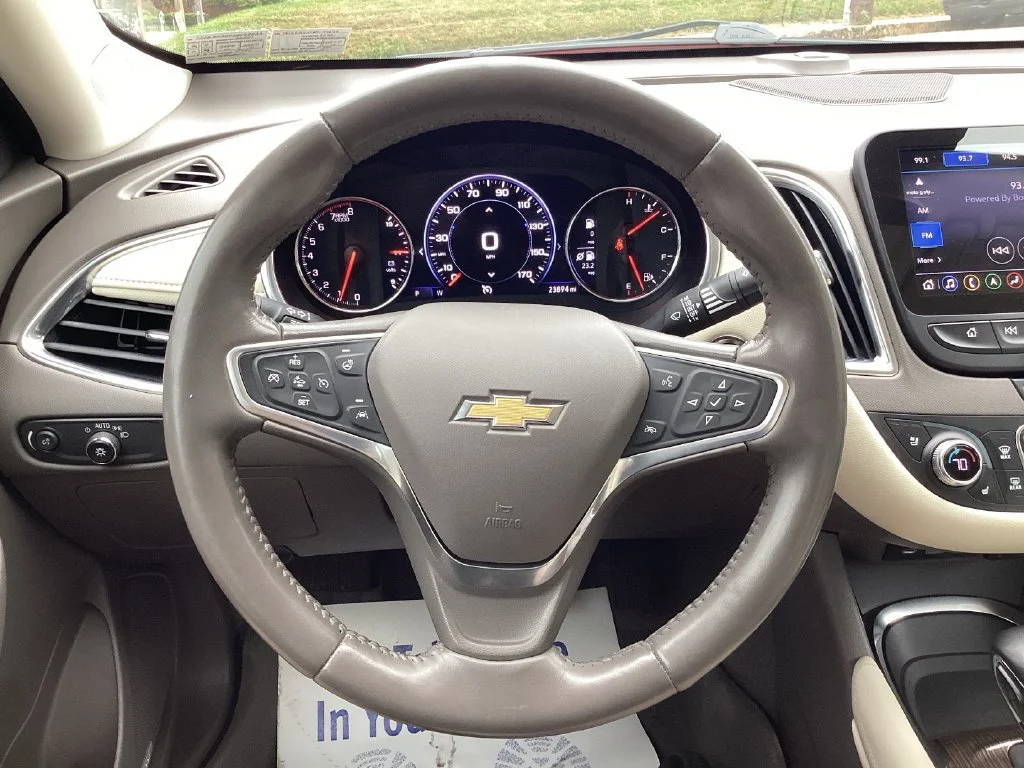 Used 2022 DARK ASH METALLIC Chevrolet Premier image 16