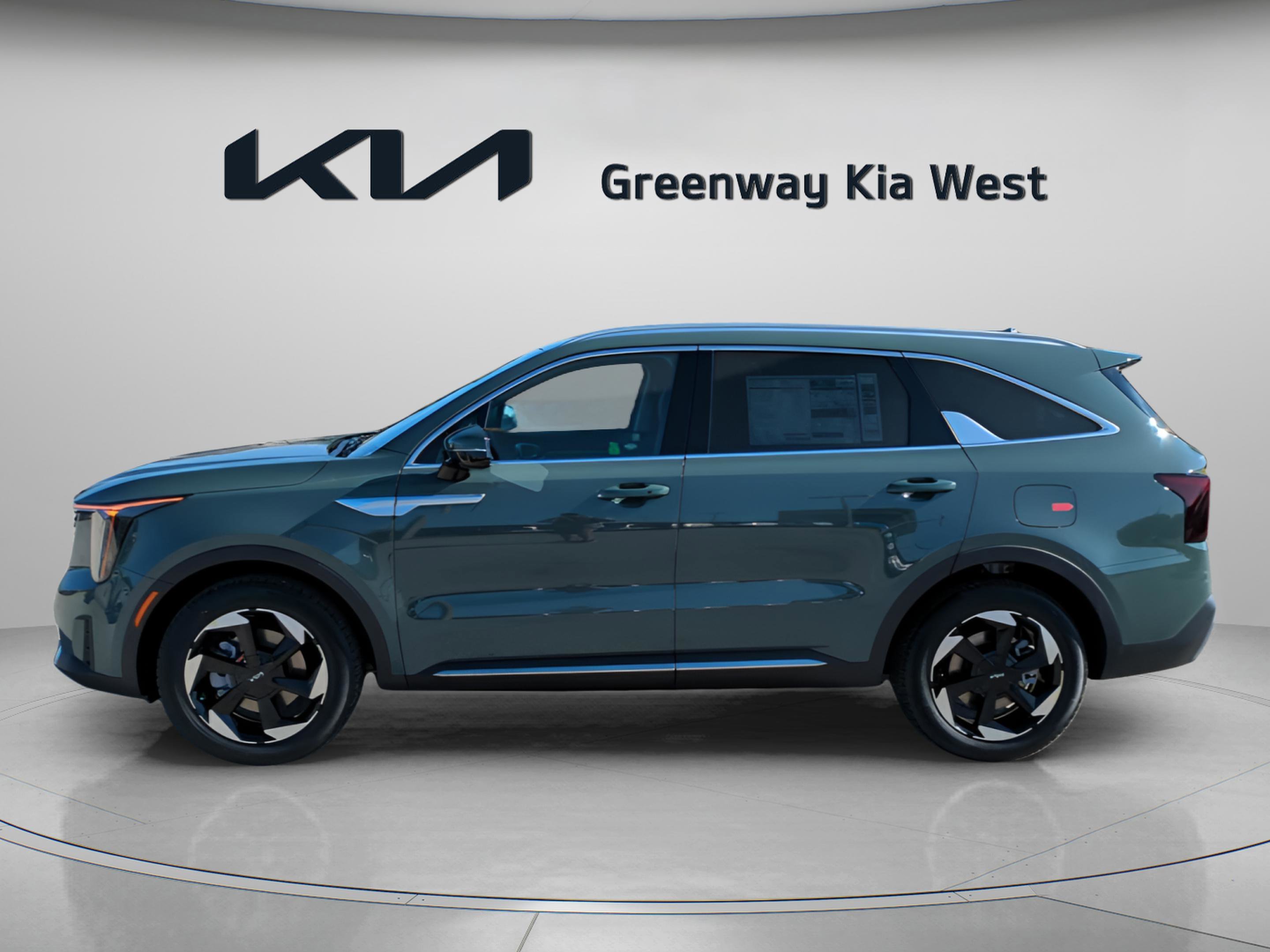 New 2026 Cityscape Green Kia EX image 3