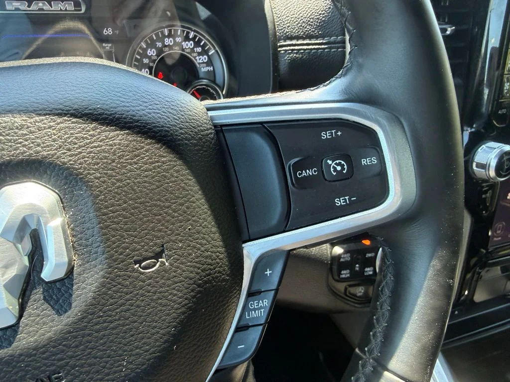 Certified Used 2019 Black Ram Laramie image 21