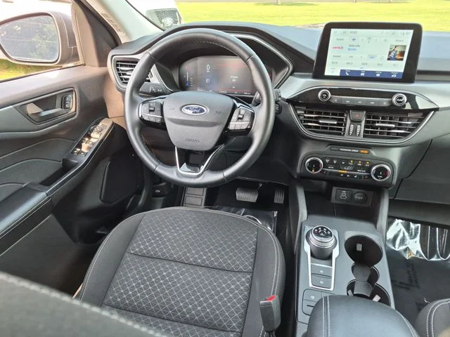 Used 2024 Gray Ford Active image 30