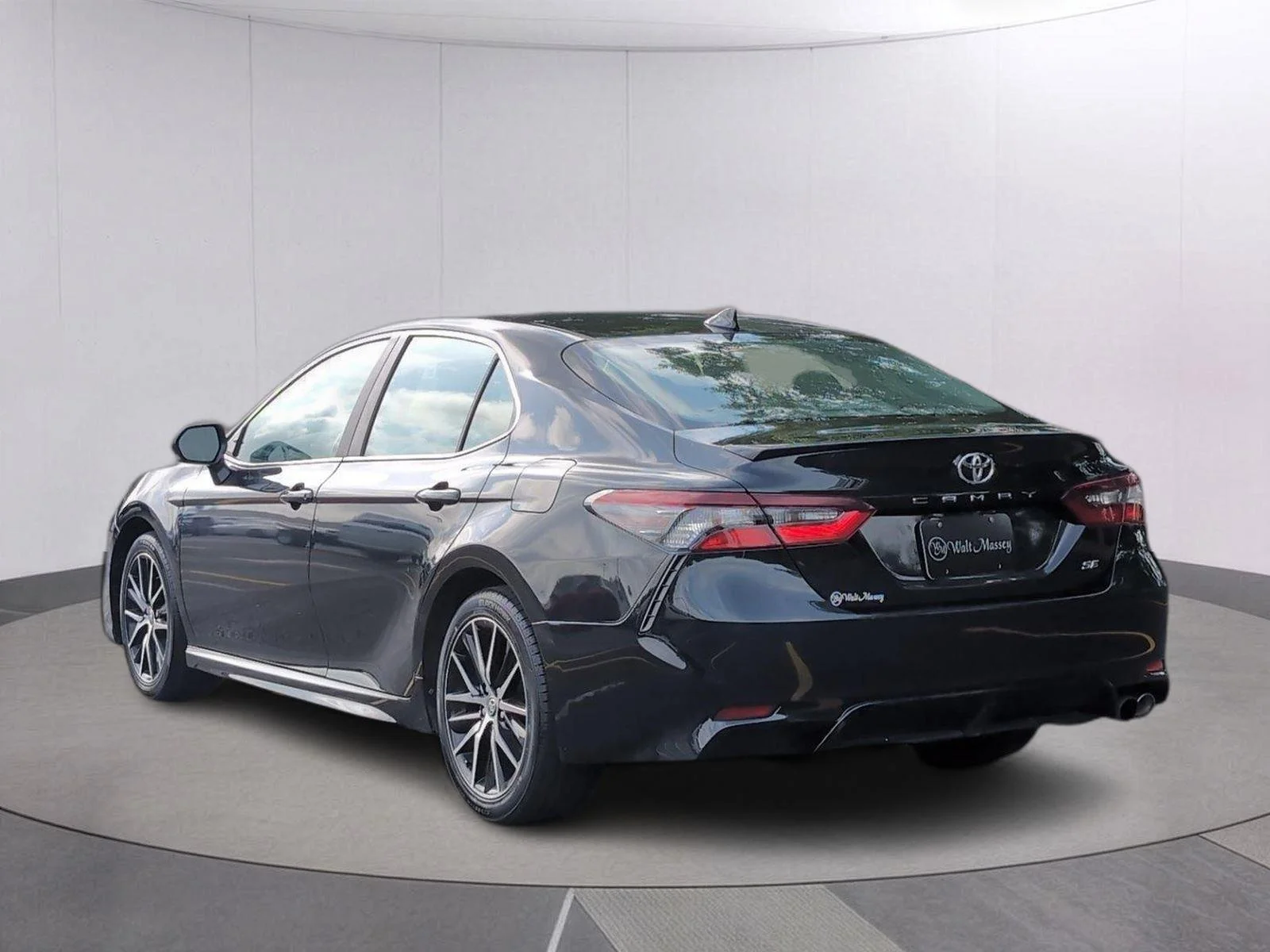 Used 2024 Midnight Black Metallic Toyota SE image 3