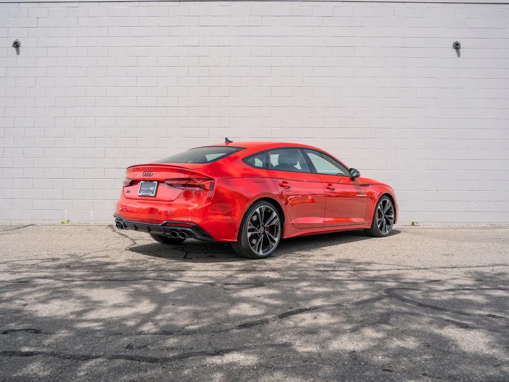 Used 2023 Red Audi  image 7