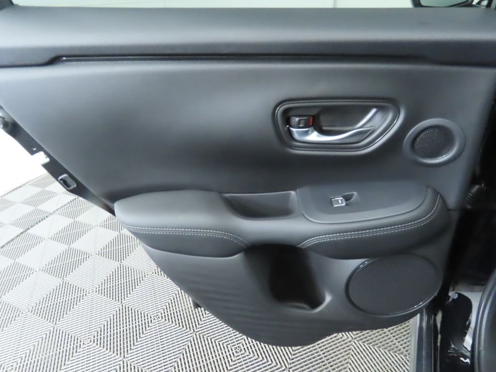 2025 Acura ADX Base - Photo 28