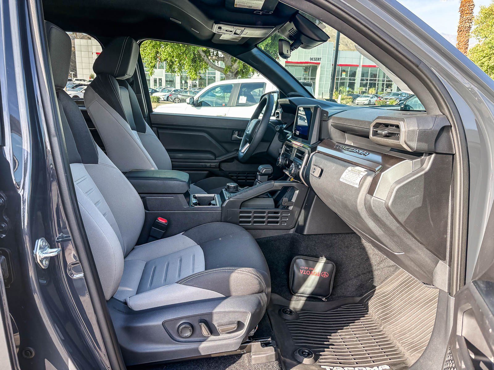 2026 Toyota Tacoma TRD Off Road - Photo 18