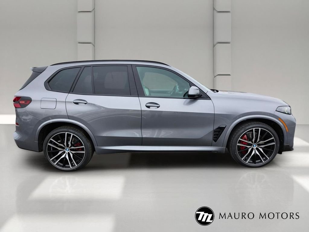 New 2026 Gray BMW xDrive40i image 2