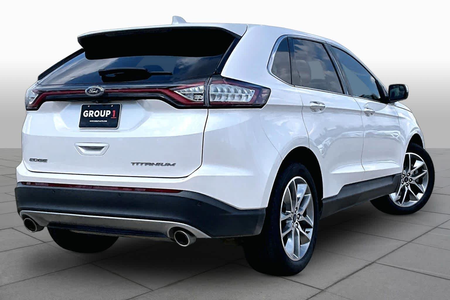 Used 2018 White Platinum Metallic Tri-Coat Ford Titanium image 13