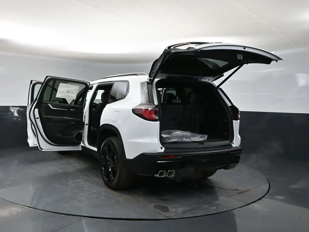 New 2026 Summit White GMC Elevation image 37