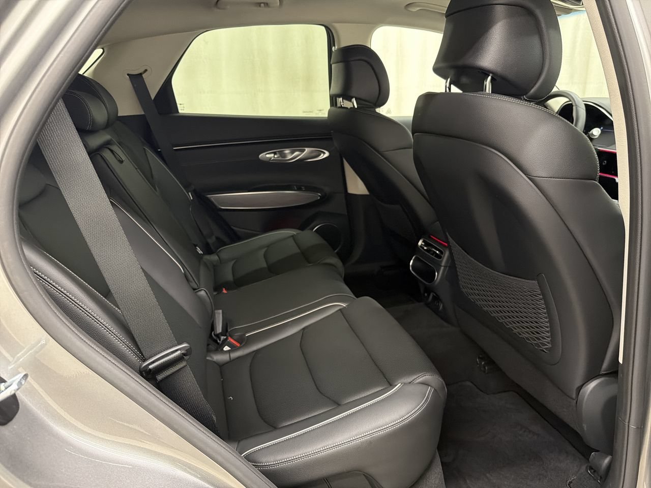 2024 GENESIS GV70 Standard - Photo 20