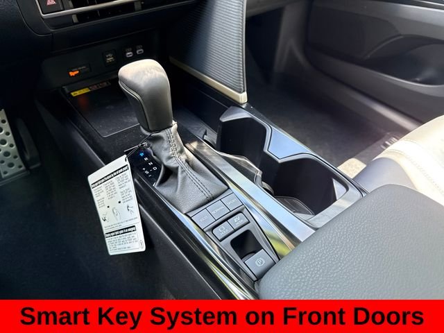 Used 2026  Toyota SE image 18