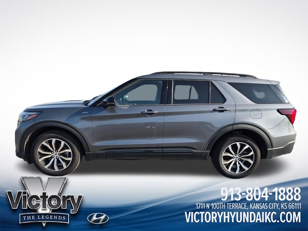 Used 2025 Ford Explorer ST-LINE with VIN 1FMUK8KH9SGB59697 for sale in Kansas City